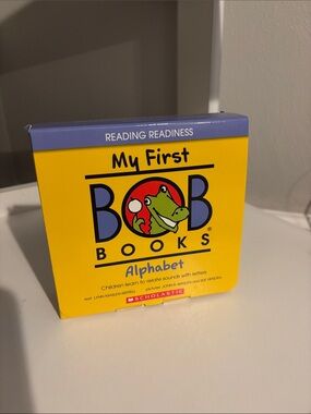 Scholastic My First Bob Books Alphabet - Yellow and Purple Box